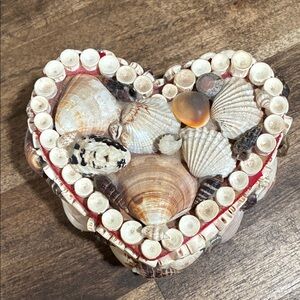 Heart-Shaped Seashell Trinket Box